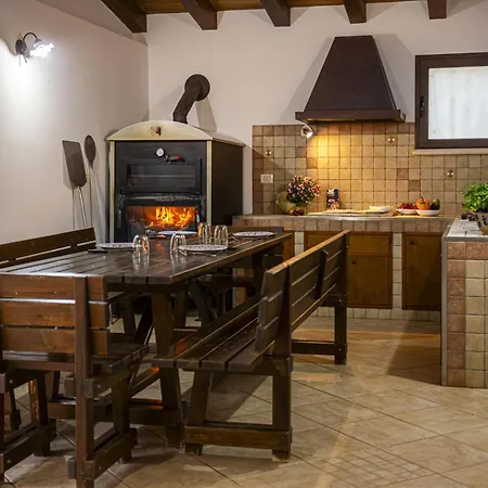 Holiday home Blu Alma